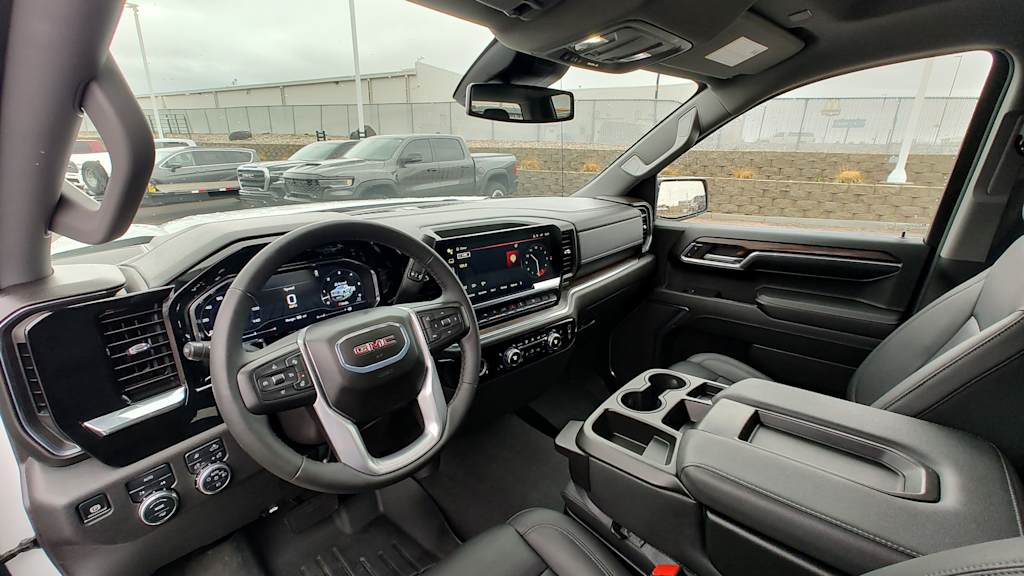 Thumbnail: 2024 GMC Sierra 1500 - 2