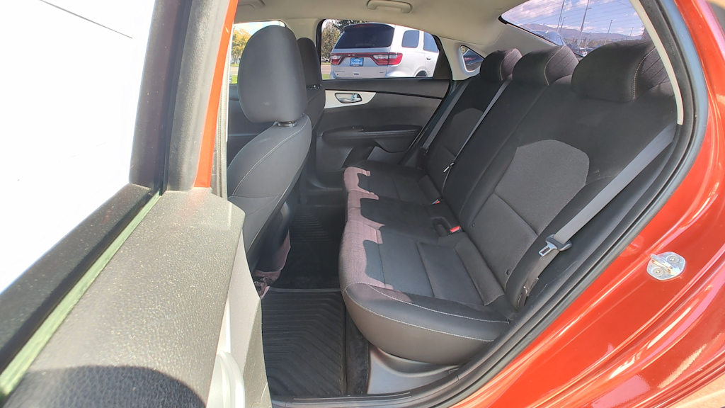 Thumbnail: 2023 Kia Forte - 21