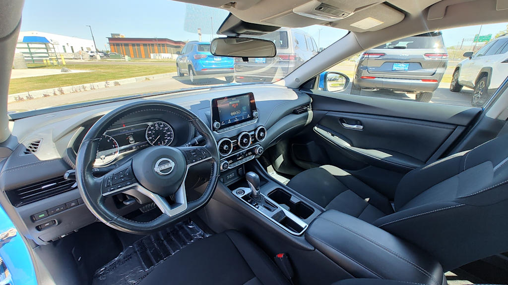 Thumbnail: 2024 Nissan Sentra - 2