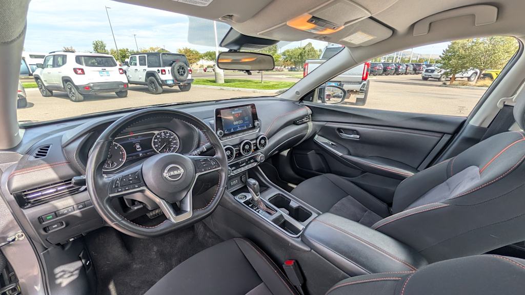 Thumbnail: 2025 Nissan Sentra - 2