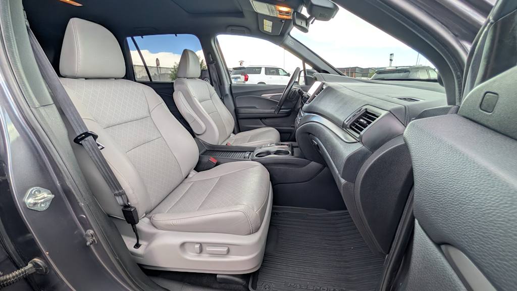 Thumbnail: 2021 Honda Passport - 12
