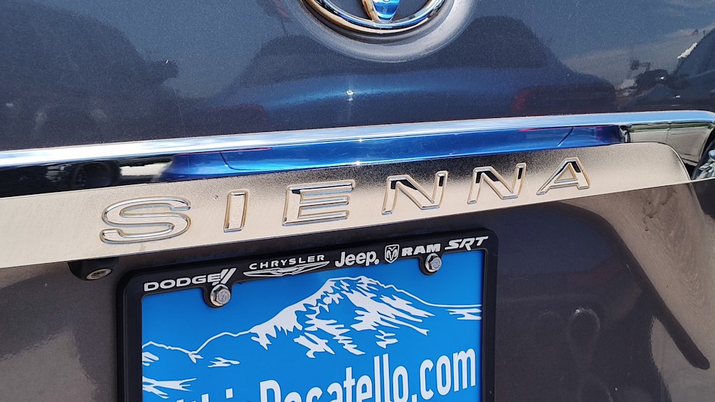 2014 Toyota Sienna Limited 7