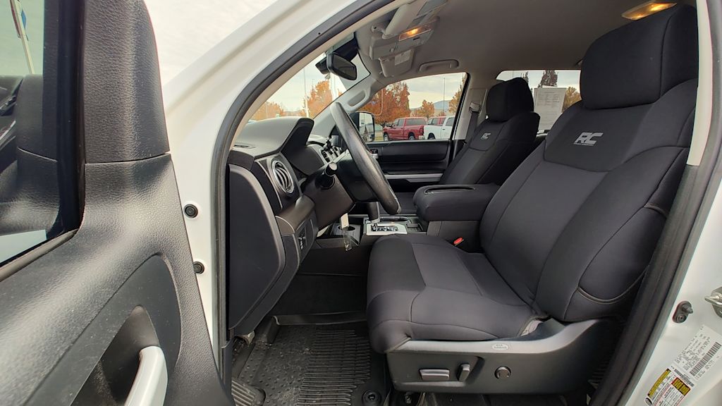 Thumbnail: 2018 Toyota Tundra - 10