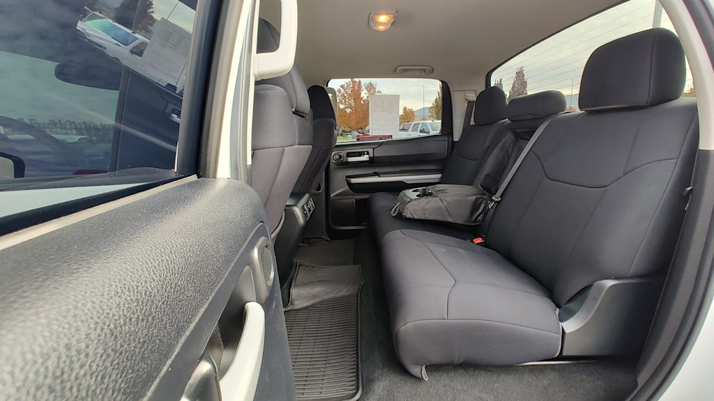 Thumbnail: 2018 Toyota Tundra - 21