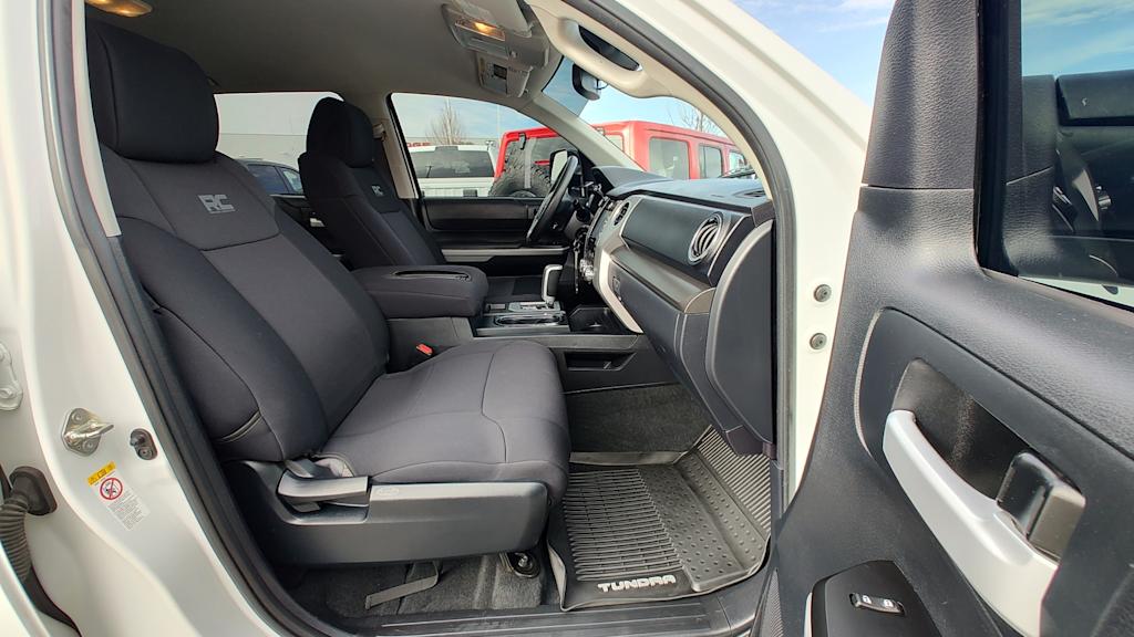 Thumbnail: 2018 Toyota Tundra - 11