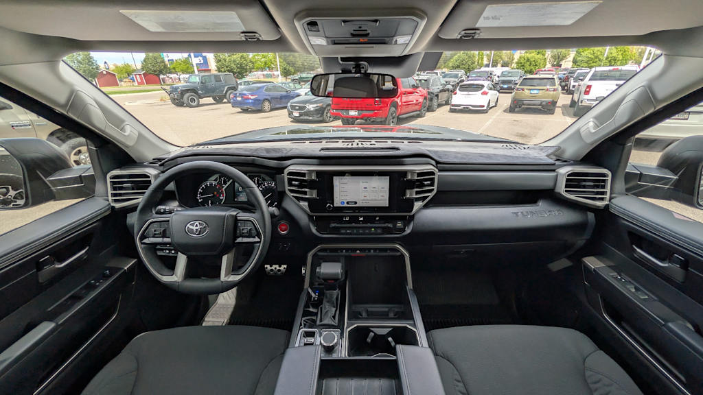 Thumbnail: 2024 Toyota Tundra - 10