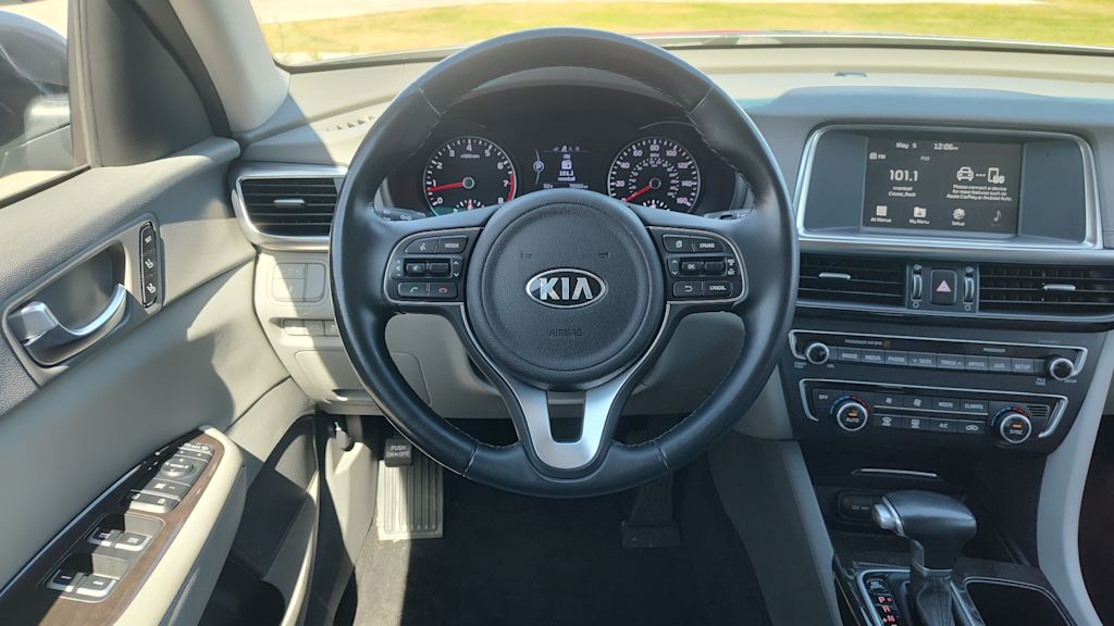 Thumbnail: 2018 Kia Optima - 14