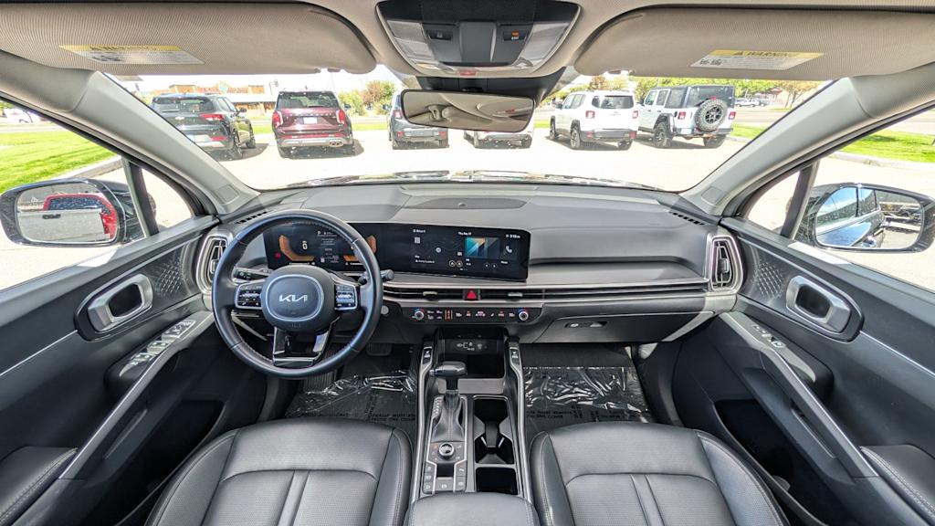 Thumbnail: 2024 Kia Sorento - 10