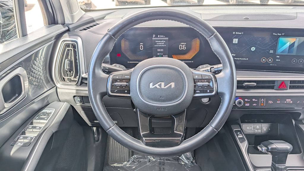 Thumbnail: 2024 Kia Sorento - 14