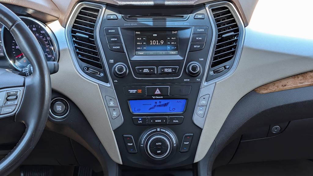 Thumbnail: 2014 Hyundai Santa Fe - 15
