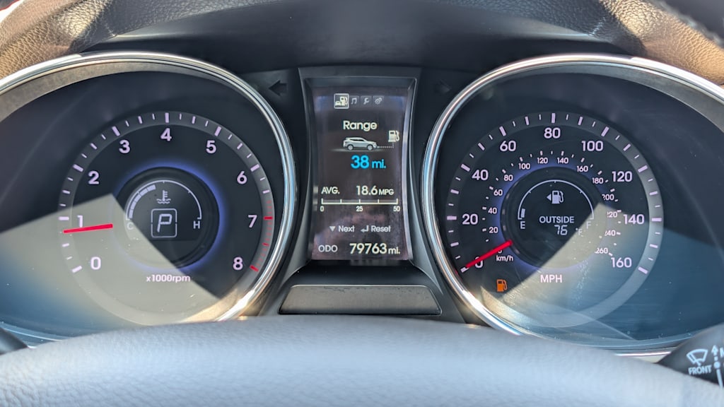 Thumbnail: 2014 Hyundai Santa Fe - 17