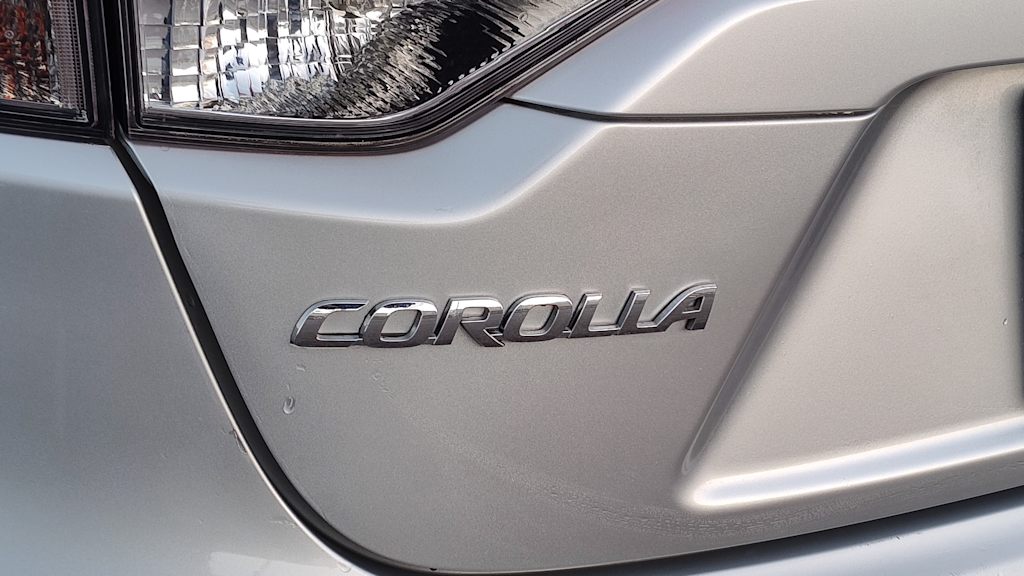 2022 Toyota Corolla LE 7