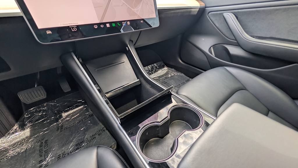 Thumbnail: 2018 Tesla Model 3 - 14