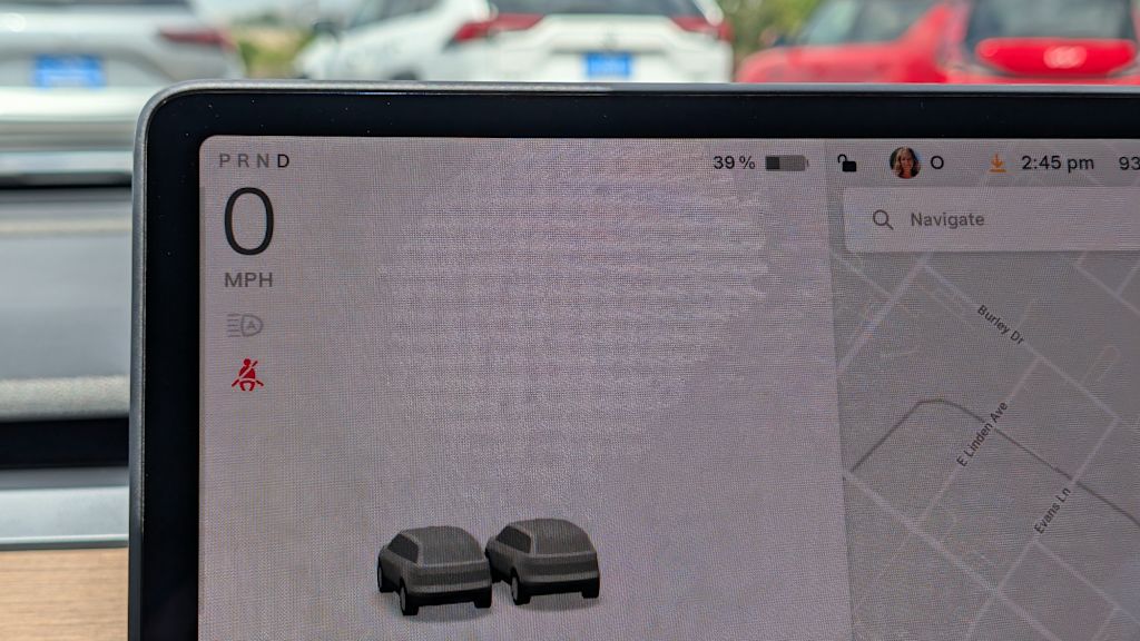 Thumbnail: 2018 Tesla Model 3 - 21