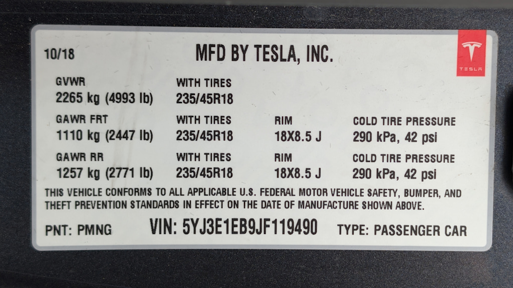 Thumbnail: 2018 Tesla Model 3 - 17