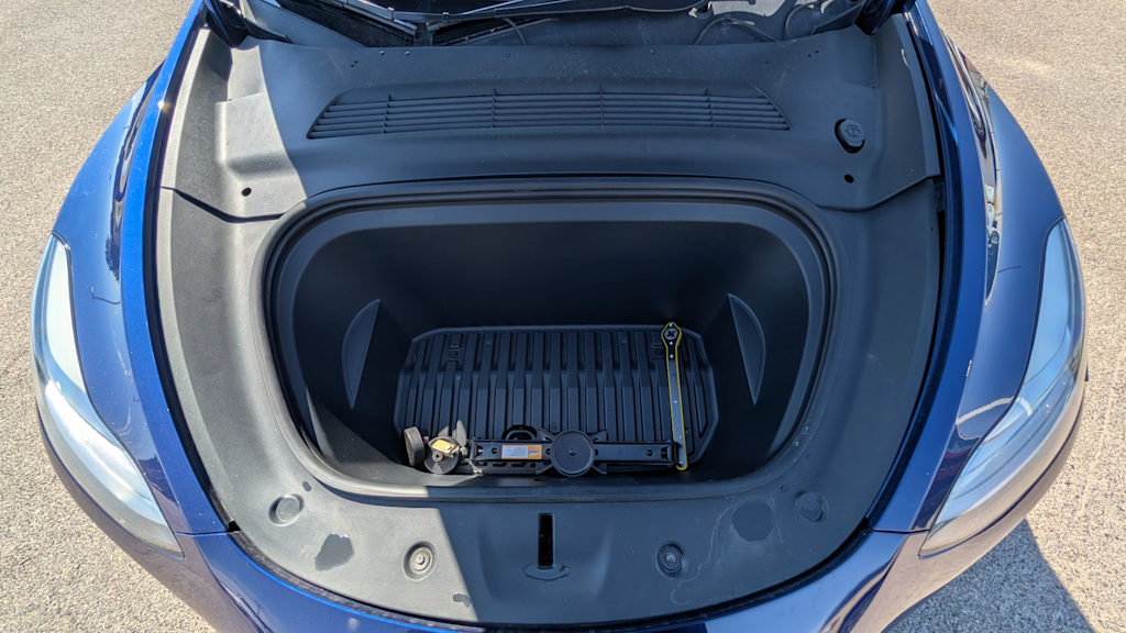 Thumbnail: 2021 Tesla Model Y - 16