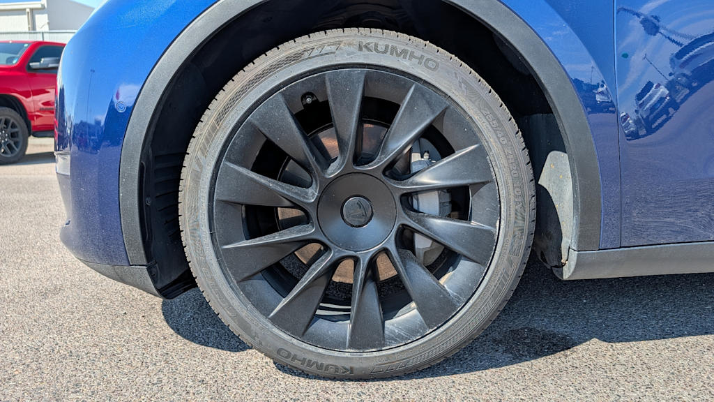 Thumbnail: 2021 Tesla Model Y - 8