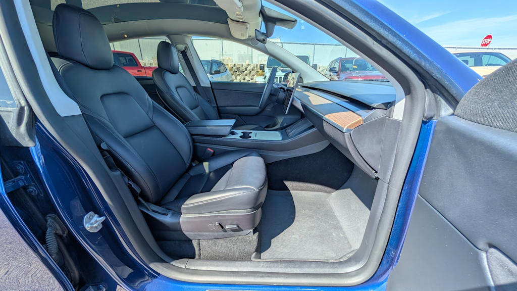 Thumbnail: 2021 Tesla Model Y - 19