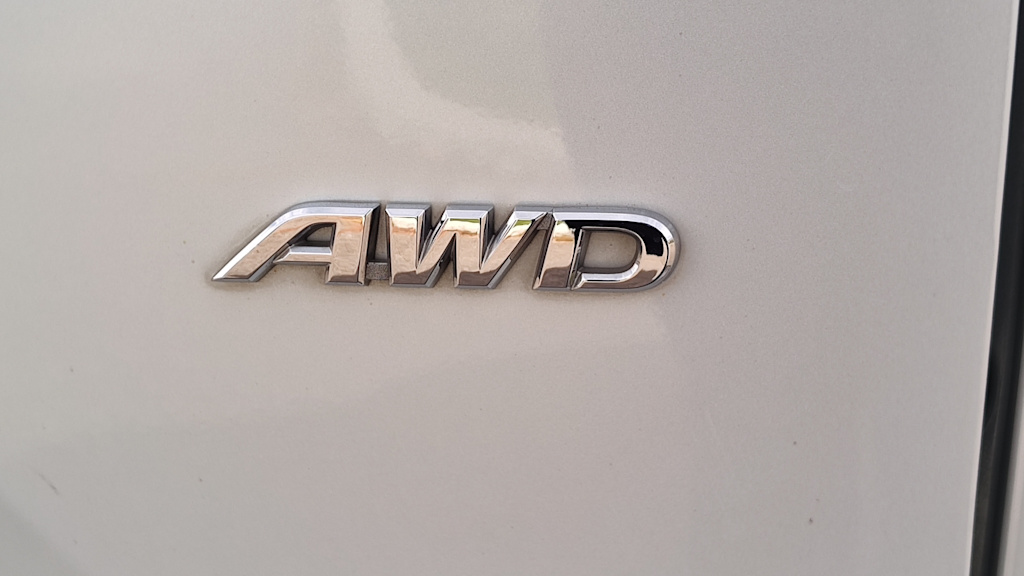 Thumbnail: 2023 Toyota Corolla Cross - 23