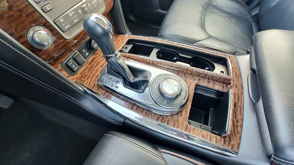 Thumbnail: 2020 Nissan Armada - 16