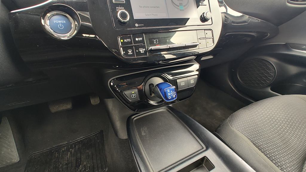 Thumbnail: 2021 Toyota Prius - 15
