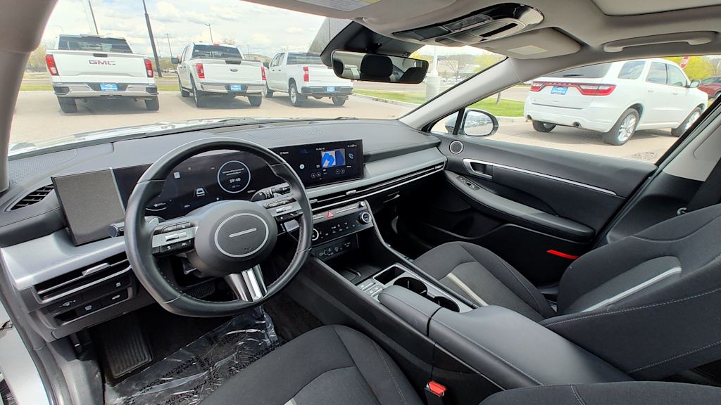 Thumbnail: 2024 Hyundai Sonata - 2