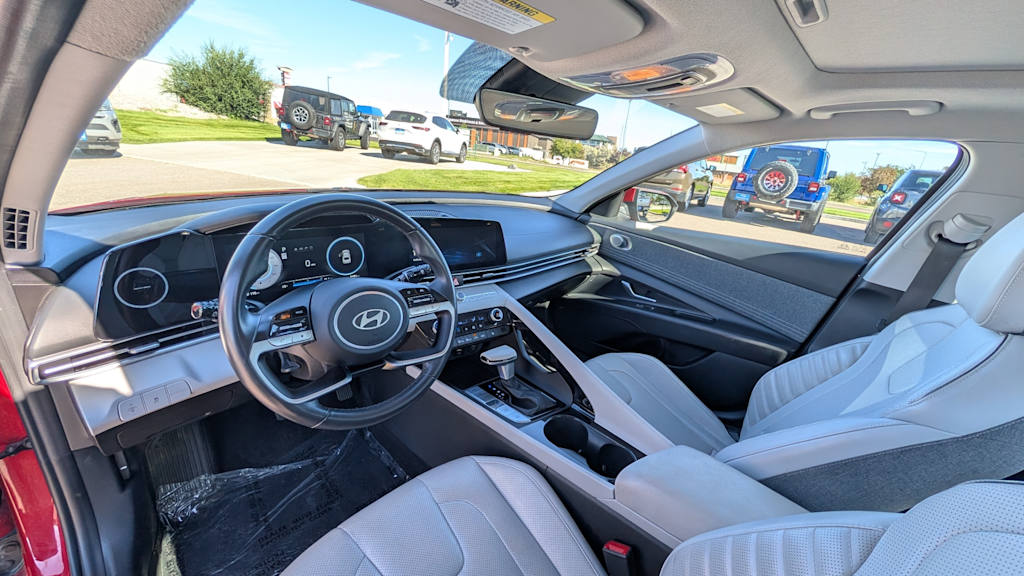 Thumbnail: 2025 Hyundai Elantra - 2