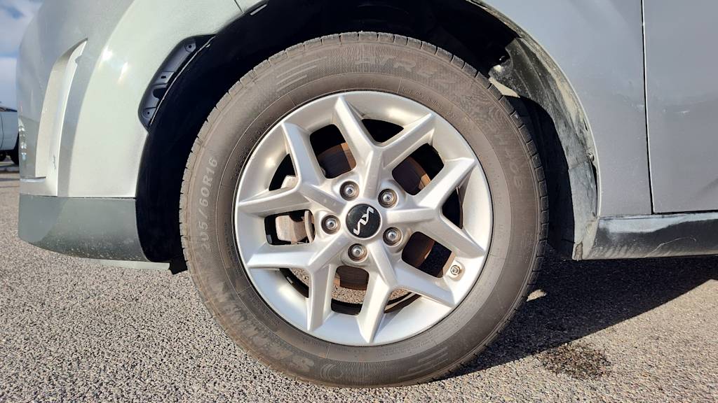 Thumbnail: 2023 Kia Soul - 8