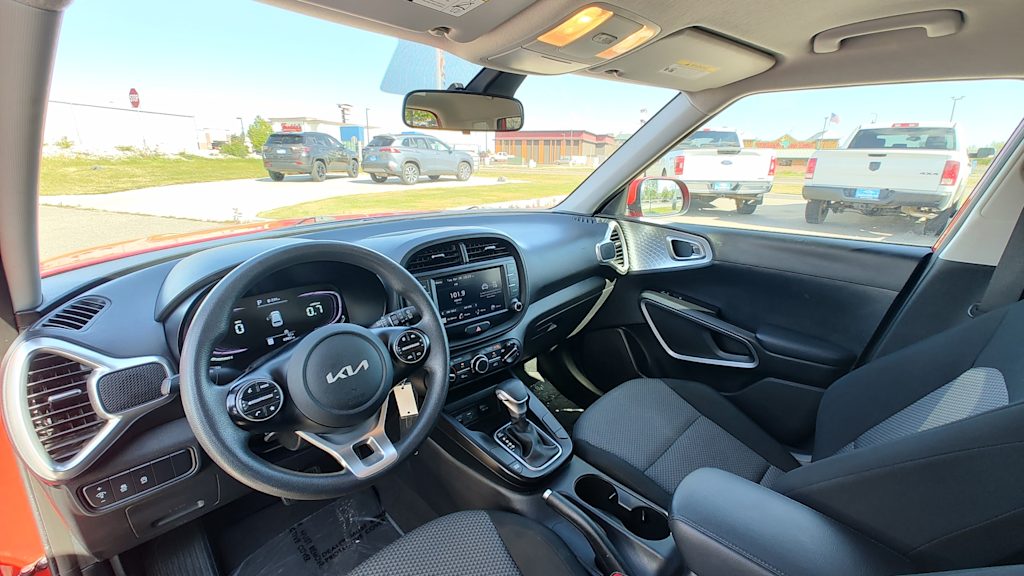 Thumbnail: 2023 Kia Soul - 2