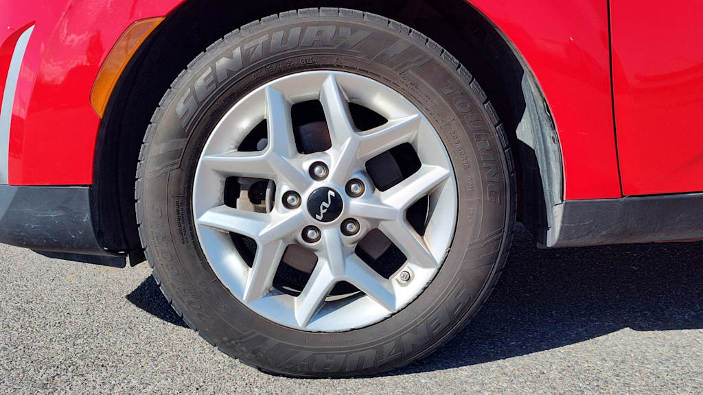 Thumbnail: 2023 Kia Soul - 7
