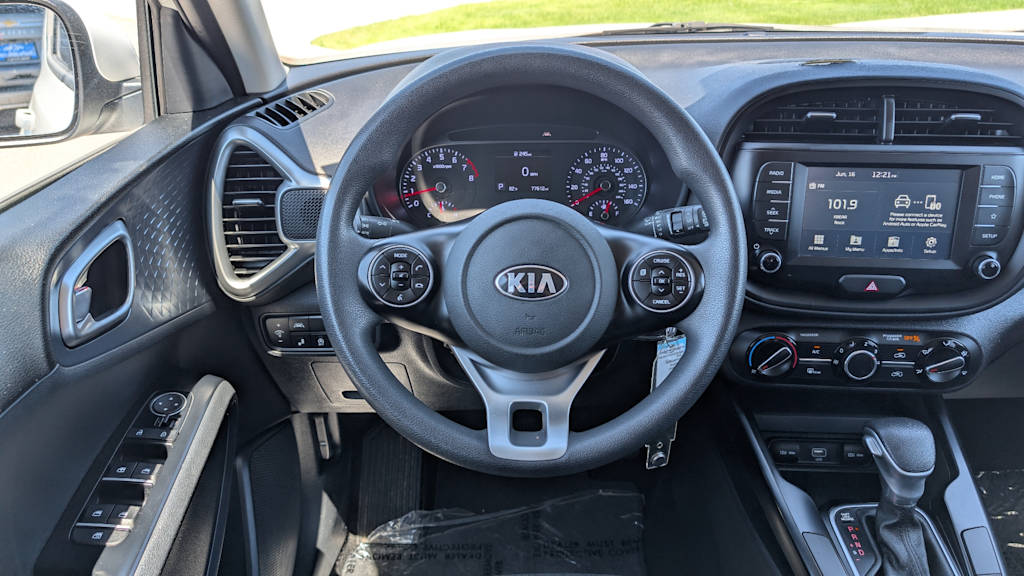 Thumbnail: 2020 Kia Soul - 13