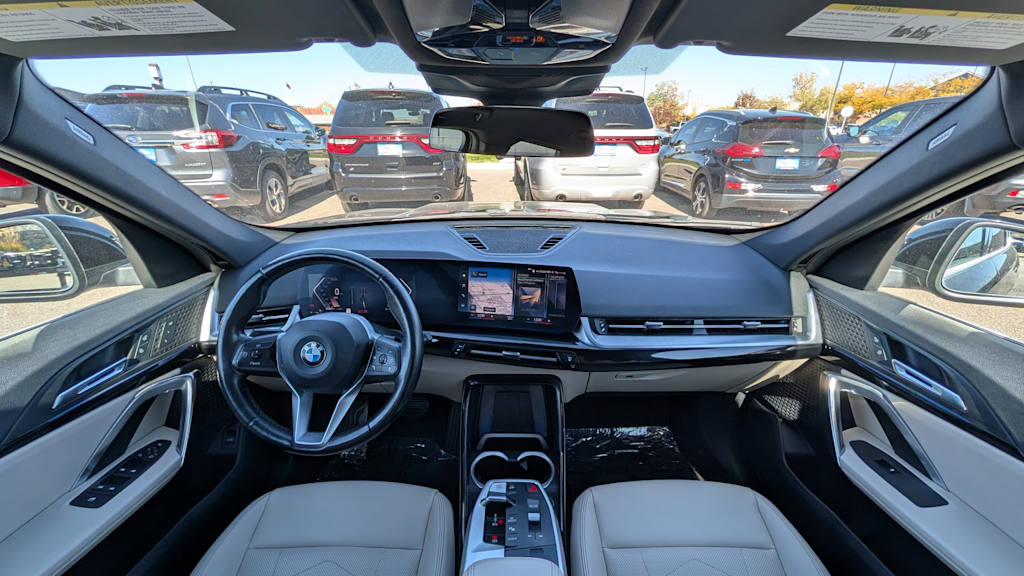 Thumbnail: 2023 BMW X1 - 10