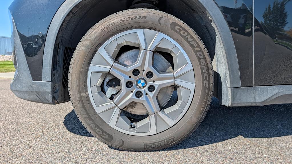 Thumbnail: 2023 BMW X1 - 8