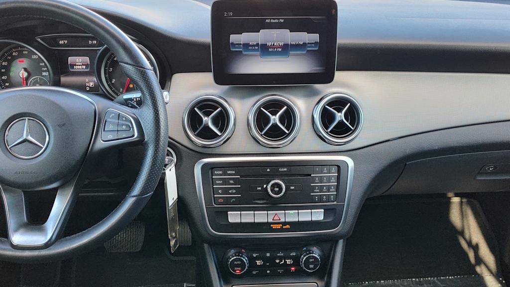 Thumbnail: 2020 Mercedes-Benz GLA - 13