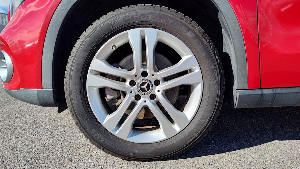 Thumbnail: 2020 Mercedes-Benz GLA - 8