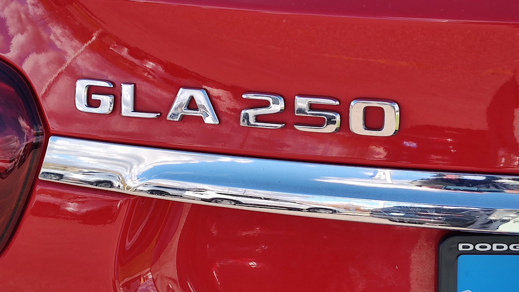 Thumbnail: 2020 Mercedes-Benz GLA - 7