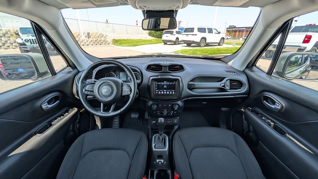 Thumbnail: 2020 Jeep Renegade - 10