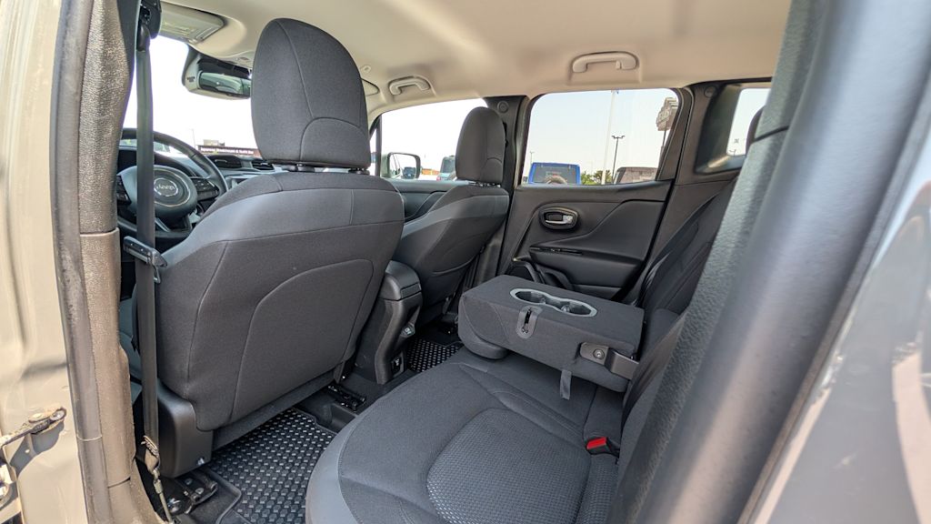 Thumbnail: 2020 Jeep Renegade - 12