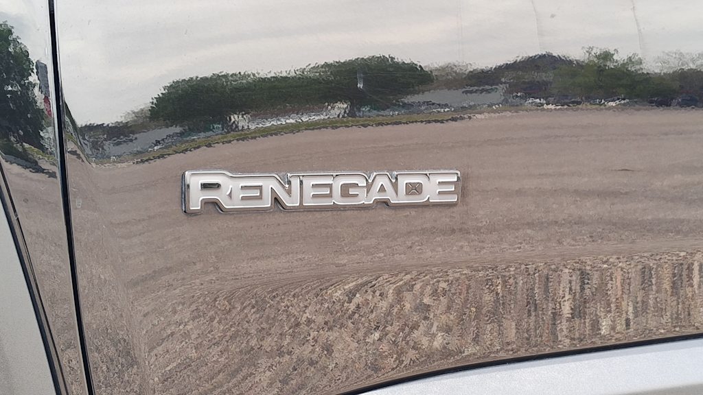 Thumbnail: 2023 Jeep Renegade - 7