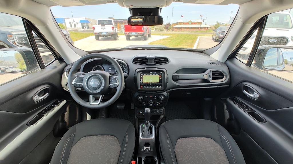 Thumbnail: 2023 Jeep Renegade - 10