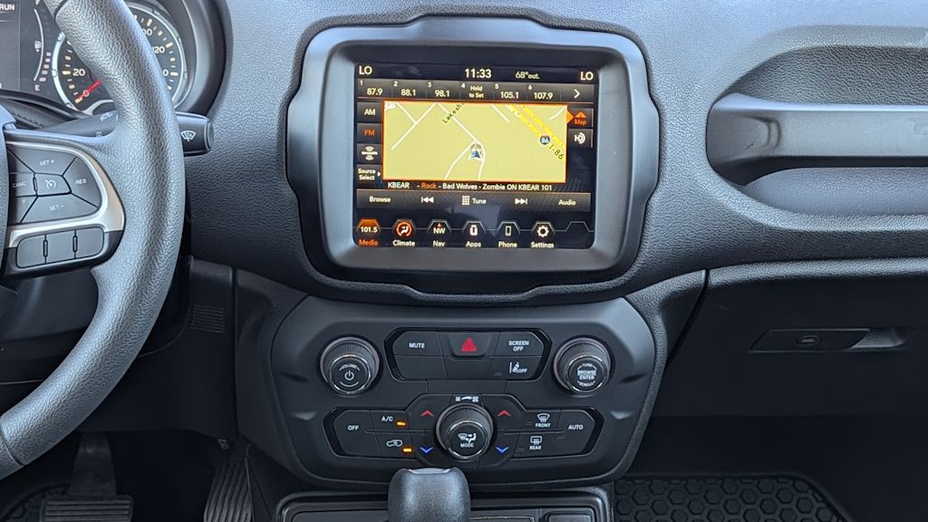 Thumbnail: 2023 Jeep Renegade - 15