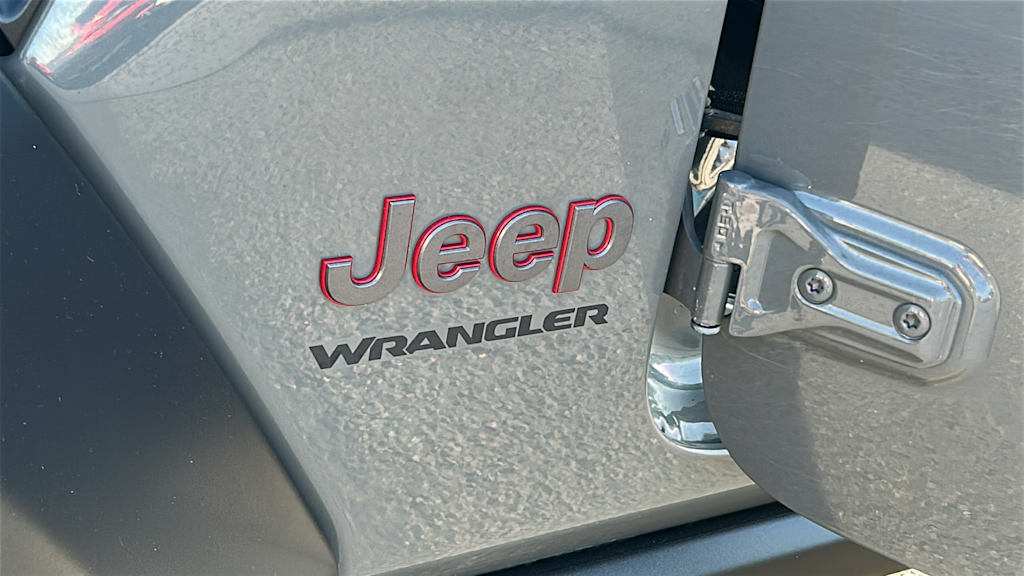 Thumbnail: 2020 Jeep Wrangler - 7