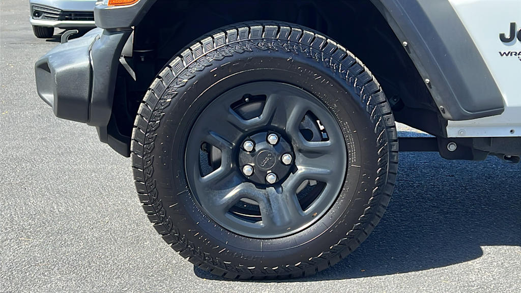 Thumbnail: 2021 Jeep Wrangler - 8
