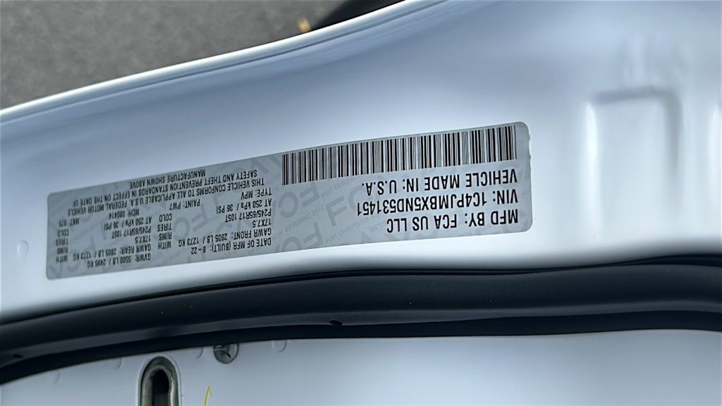 Thumbnail: 2022 Jeep Cherokee - 18