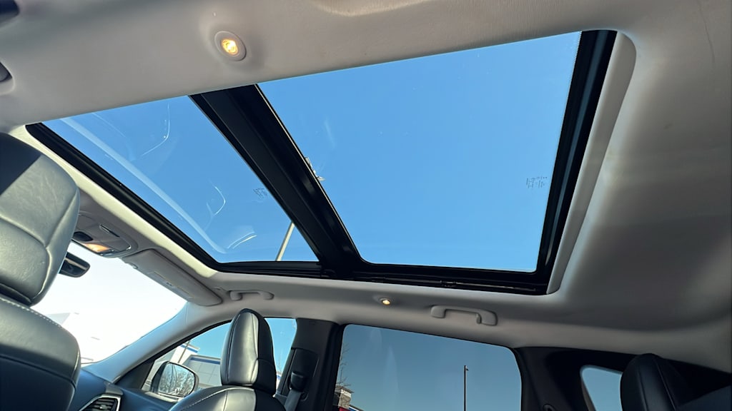 2019 Jeep Cherokee Limited Edition 31