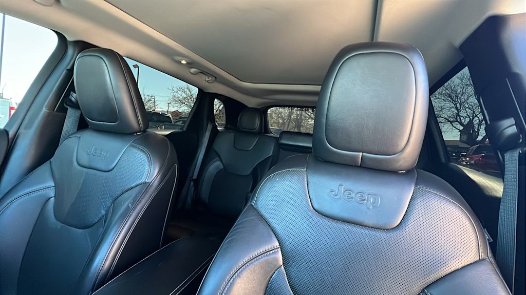 2019 Jeep Cherokee Limited Edition 10
