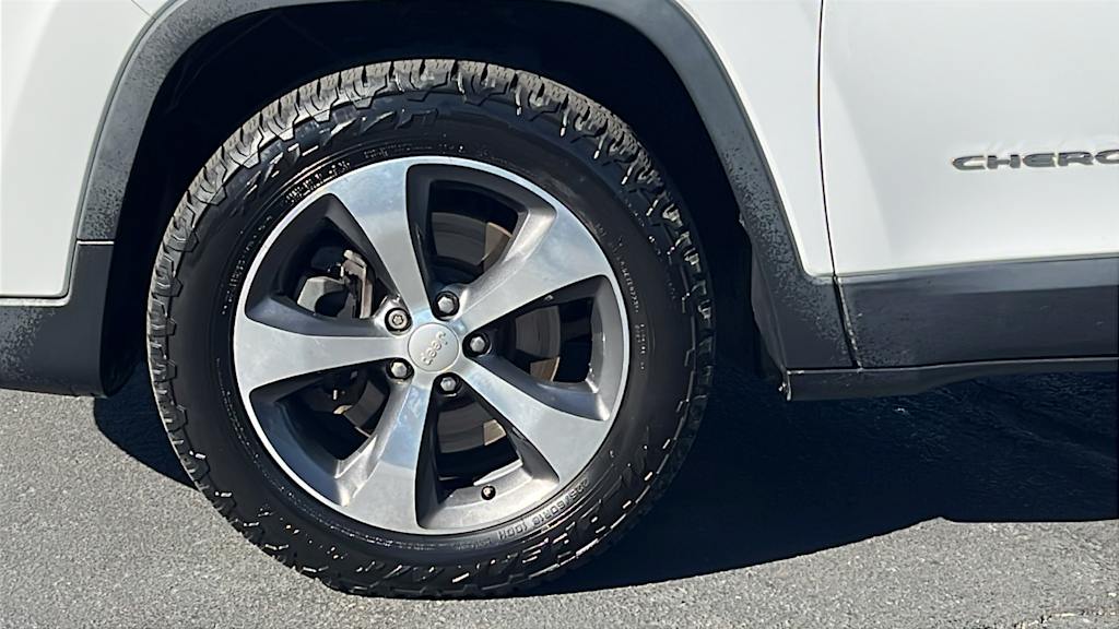 2019 Jeep Cherokee Limited Edition 8
