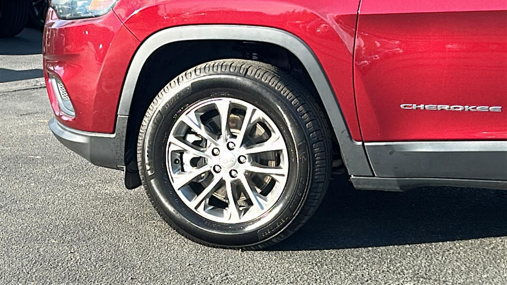 Thumbnail: 2021 Jeep Cherokee - 8