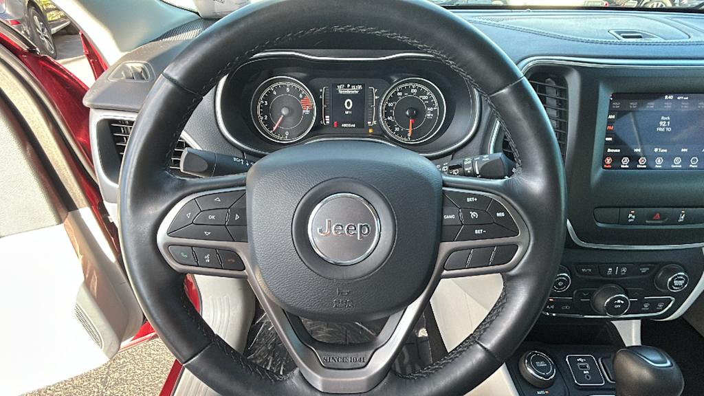 Thumbnail: 2021 Jeep Cherokee - 9