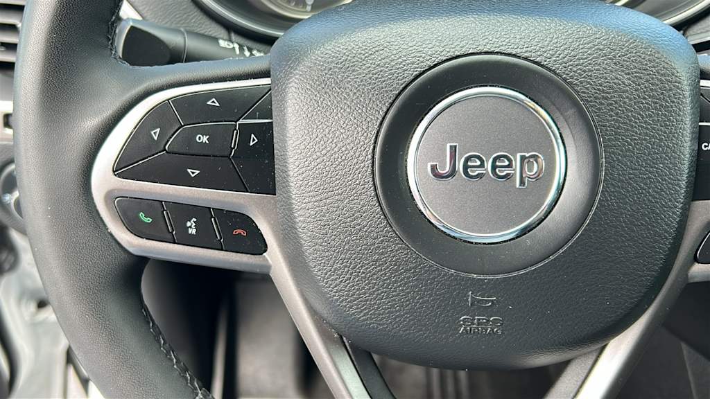 Thumbnail: 2022 Jeep Cherokee - 26